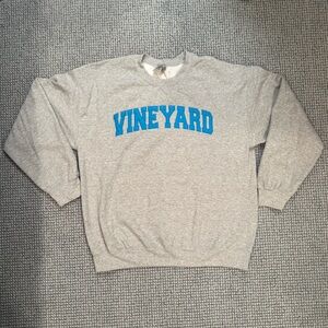 🐳MARTHA’S VINEYARD CREWNECK🐳